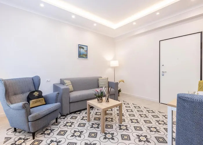 Maison Marie Deluxe Апартаменты *