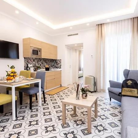 Maison Marie Deluxe דירה *
