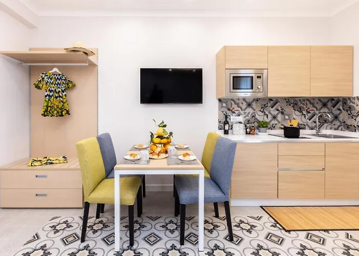 Maison Marie Deluxe Apartment